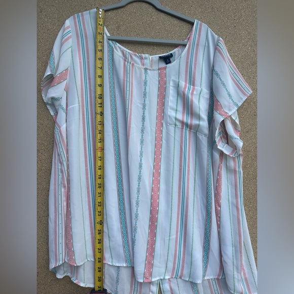 Torrid Short Sleeve Boxy Striped Shirt Size 4 - Picture 6 of 8